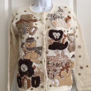 Holiday Sweater wtih decorative Bears